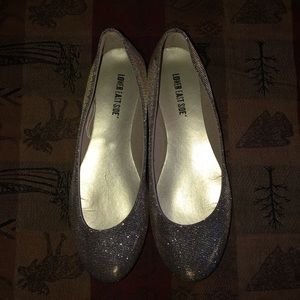 Size 9 Lower East Side flats